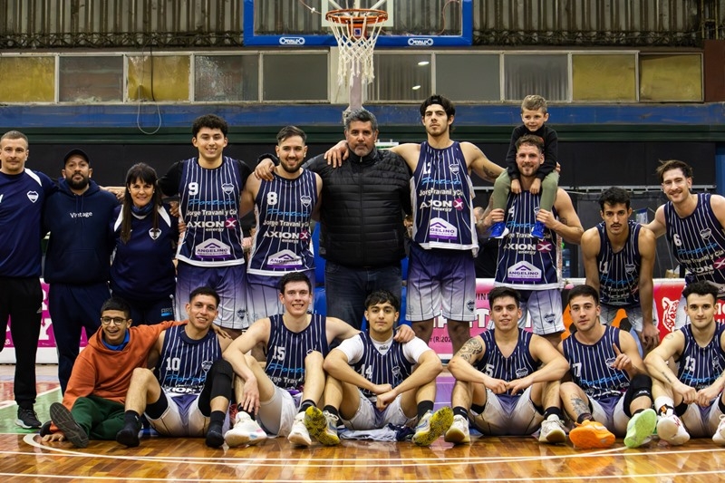 Para el recuerdo. La alineación de Porteño en su triunfo de estreno en la Liga Metropolitana.