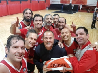 +35 A: Arquitectura 74 vs Club Morón 80