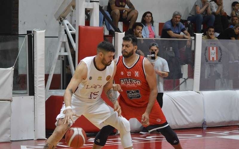 Chaine y Delgado en la lucha interior del juego en el Rancho.