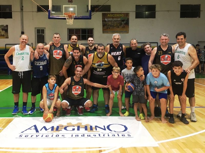 Mafia de Pivots está nuevamente en la final del Torneo de Maxibásquet +45 de Verano en Campana.