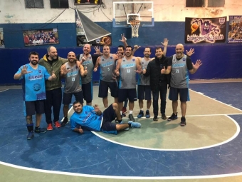 Defensores depende de si mismo en la lucha por clasificar a playoff y evadir la lucha por la permanencia.