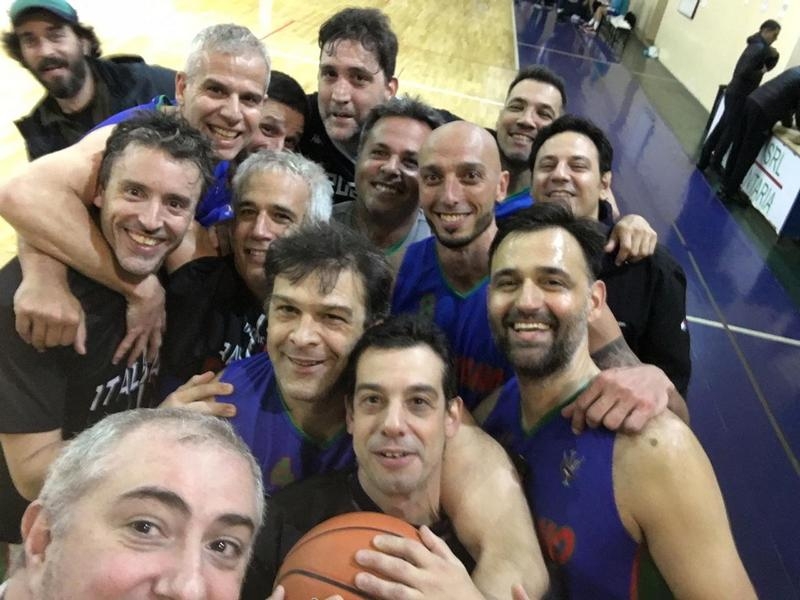 Italiano sigue invicto tras superar a Harrods B en el último cuarto