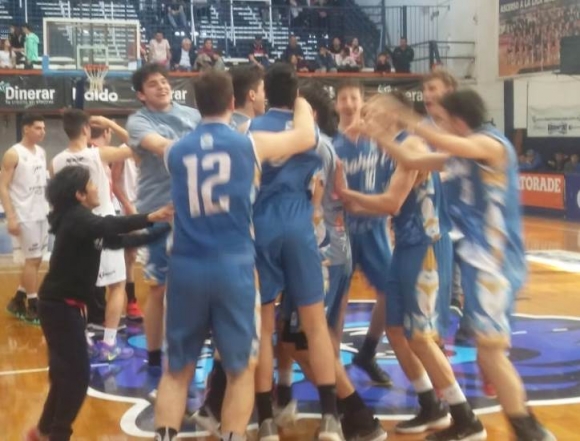 Los herederos de Manu celebraron en Junín.