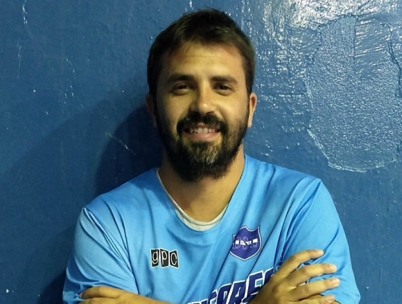 Leonel Rodríguez, una de las caras nuevas de DSL, fue el goleador en la victoria ante Indios B.