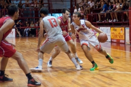 Facundo Pascolatt conduce el ataque Rojo para llegar a la cima de su grupo.