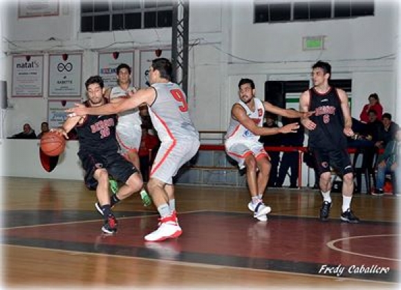 Derqui a Independiente cayeron en la ruta y se acercó Regatas (SN).