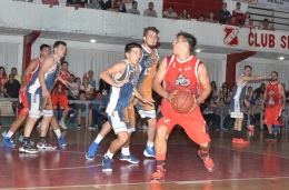 Fede Michelini llega desde Sportivo Pilar a la calle Dorrego.