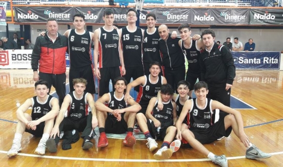 Los chicos de la ABZC tras la victoria por el tercer puesto.