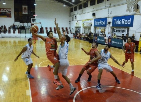 Michelini  tuvo la chance del empate ante el Gasolero.