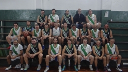 Un mix de jugadores +35 y +43 de Defensores de Banfield derrotó a Centro Español A en el arranque de la tercera fase