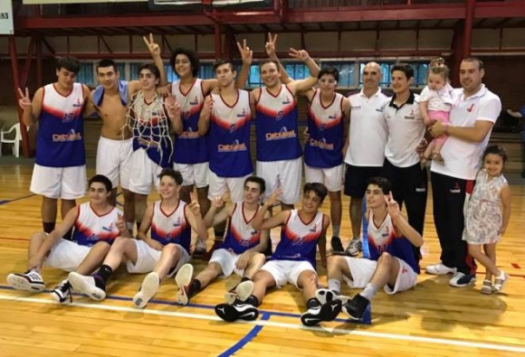 Náutico Zárate se coronó campeón ABZC Sub 15.