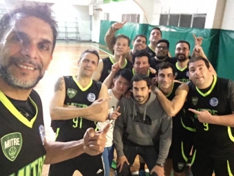 +35 B Italiano de Buenos Aires 58 vs Villa Mitre 66: batacazo espartano