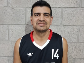 Con Maximiliano Coronel como estandarte, Altube se puso de la gorra ante Boulogne