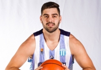 Martín Gareis fue la figura del clásico regional en la División Bonaerense.