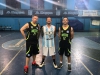 Tres leyendas del Maxibásquet de ascenso se dieron cita en Villa del Parque, en ocasión del partido entre Racing y Villa Mitre: Ariel Sarraute (Villa Mitre, izquierda), Juan José &quot;Dr. Jota&quot; Aspro (Racing VdP, centro) y Marcelo &quot;Chelo&quot; Rascado (Villa Mitre, derecha)
