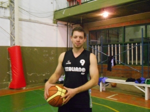 Nicolás Bernardi fue el goleador de Italiano.