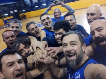 +43 B: Boca Juniors 38 vs Villa España 39