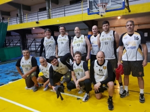 +43 C: Bella Vista 70 vs Macabi 59