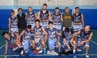 Peñarol hizo valer su localía y se adelantó en la llave de cuartos.