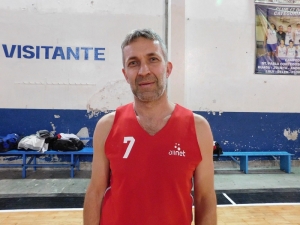 Fernando &quot;Mago&quot; Harguindey (foto de 2016) vino a reforzar a Morón en el último juego del año y fue clave para el triunfo del subcampeonato