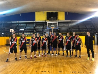 +43 B: River Plate 74 vs Bernal 69